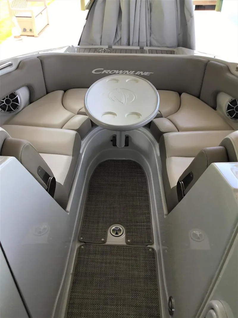 Slide: The Image of Crownline Boats E275XS 2019 - 11