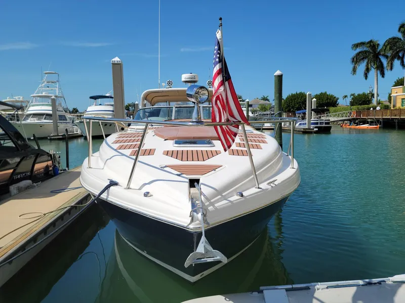 Slide: The Image of Rinker Fiesta Vee 342 2005 - 3