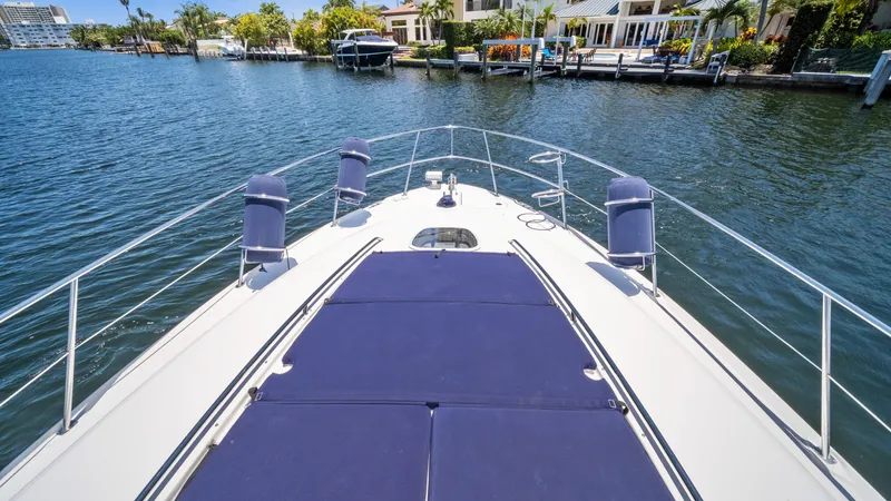Slide: The Image of Sea Ray 40 Sundancer 2007 - 11
