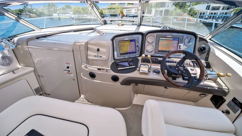 Slide: The Image of Sea Ray 40 Sundancer 2007 - 19