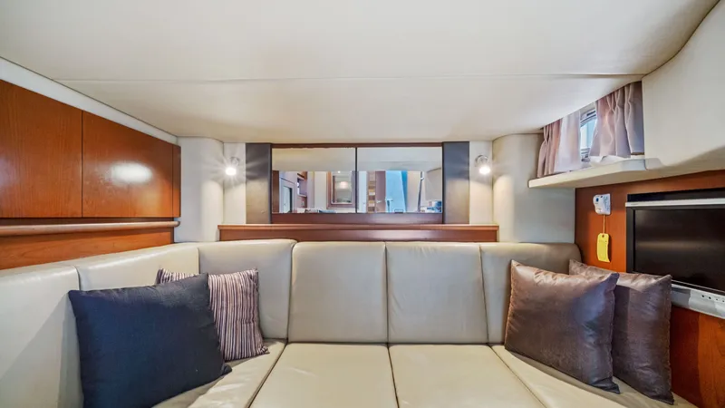 Slide: The Image of Sea Ray 40 Sundancer 2007 - 29