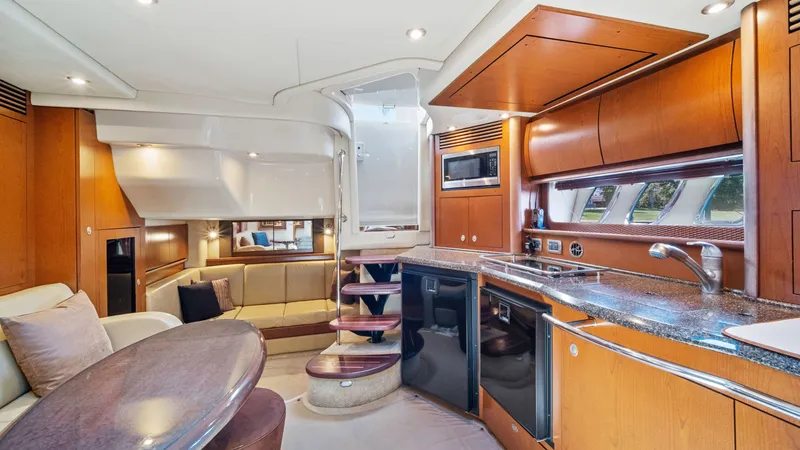 Slide: The Image of Sea Ray 40 Sundancer 2007 - 33