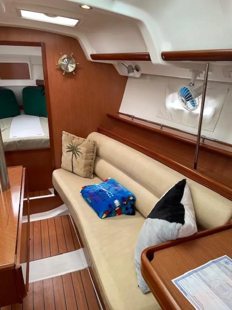 Slide: The Image of Beneteau 343 2008 - 4