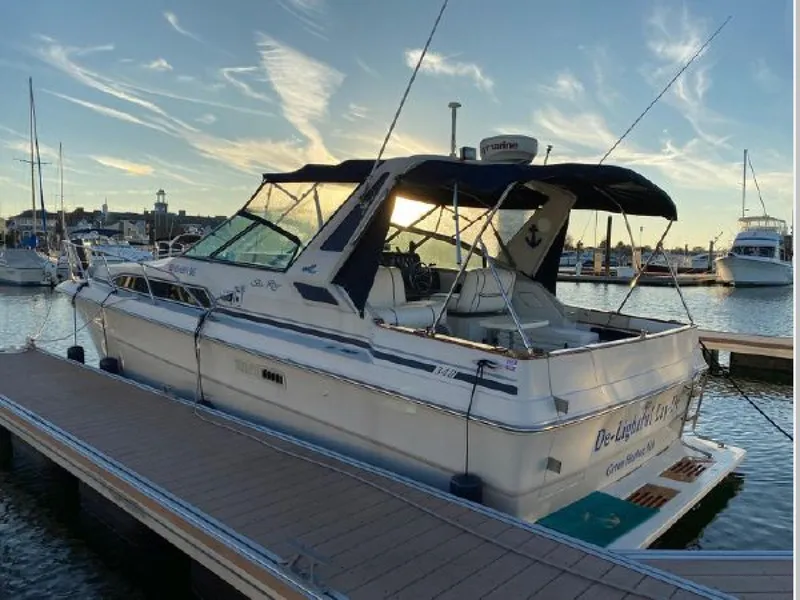The Image of Sea Ray 340 Express Cruiser 1988 - 0