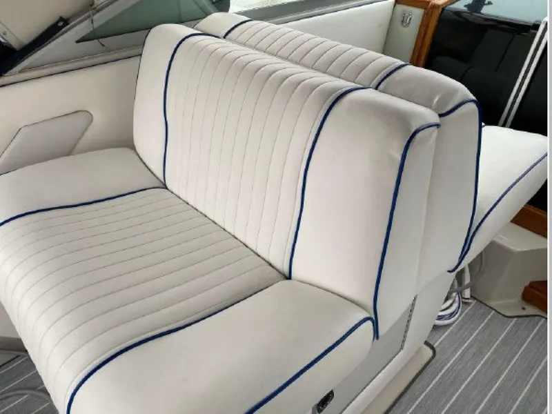 Slide: The Image of Sea Ray 340 Express Cruiser 1988 - 10