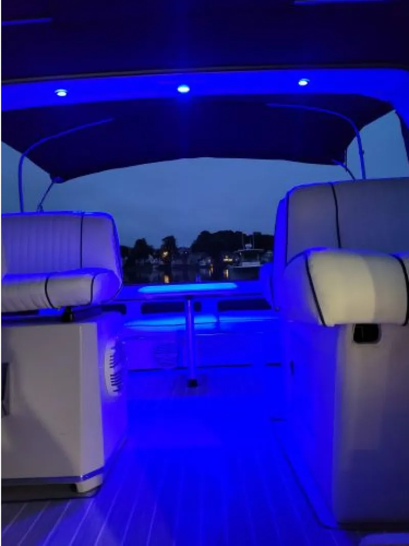 Slide: The Image of Sea Ray 340 Express Cruiser 1988 - 11