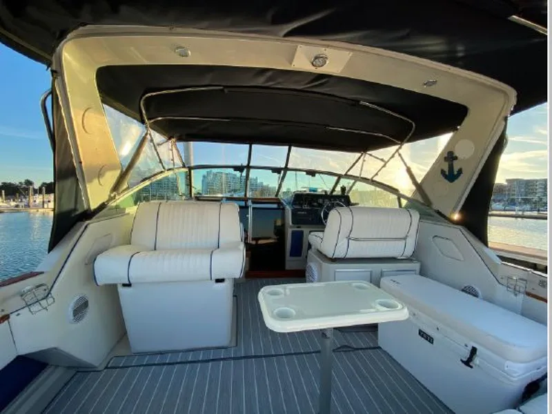 Slide: The Image of Sea Ray 340 Express Cruiser 1988 - 6