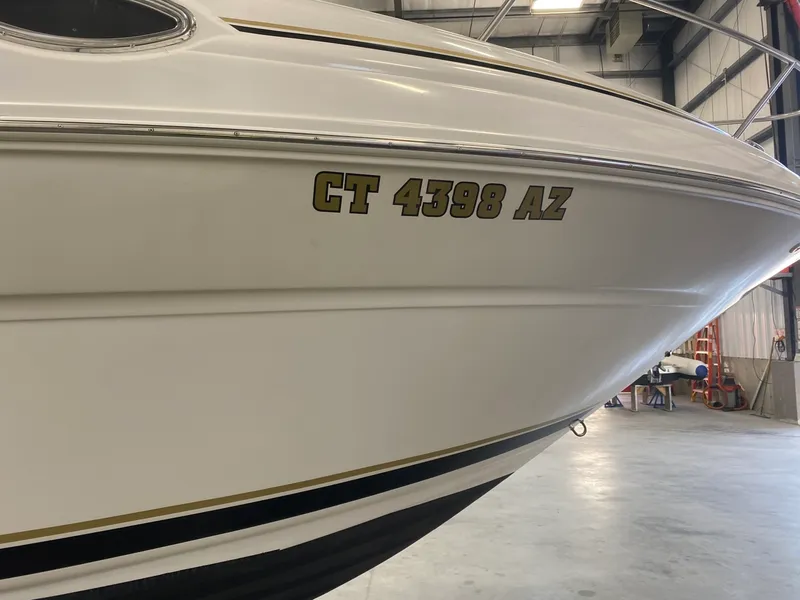 Slide: The Image of Sea Ray 240 Sundancer 2002 - 4