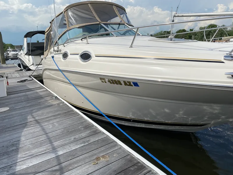 Slide: The Image of Sea Ray 240 Sundancer 2002 - 6