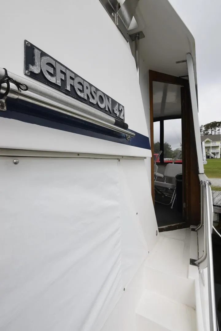 Slide: The Image of Jefferson Sundeck 1987 - 58