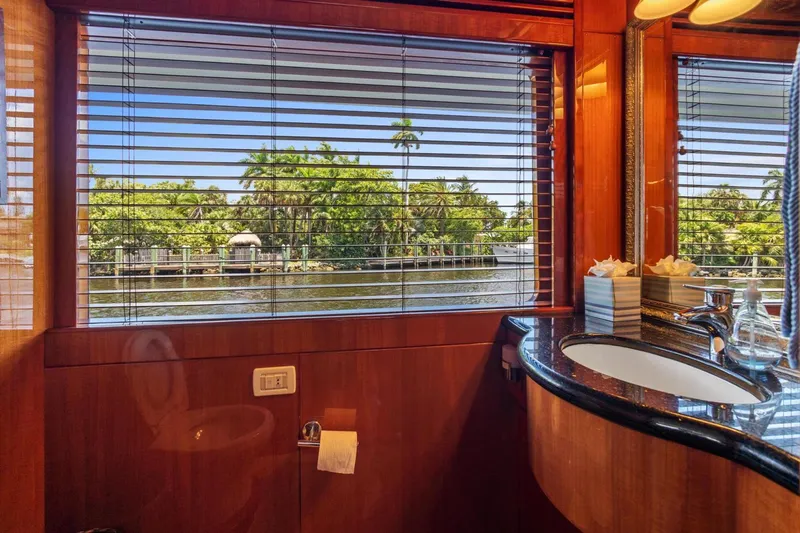 Slide: The Image of Jefferson Starship Pilothouse 2006 - 39