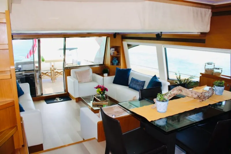 Slide: The Image of Ferretti 780 2007 - 15