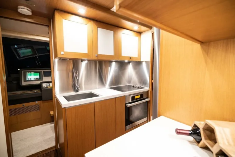 Slide: The Image of Ferretti 780 2007 - 17