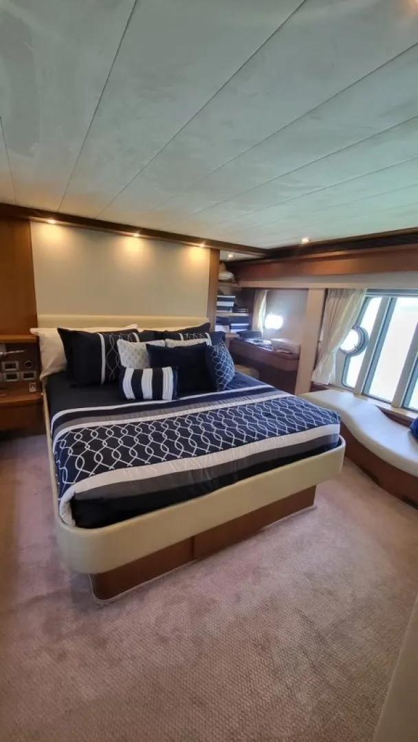 Slide: The Image of Ferretti 780 2007 - 21