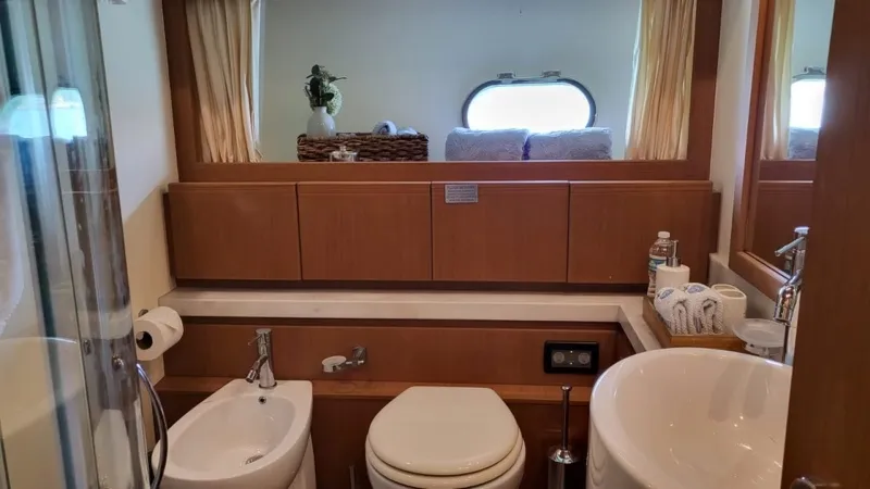 Slide: The Image of Ferretti 780 2007 - 26