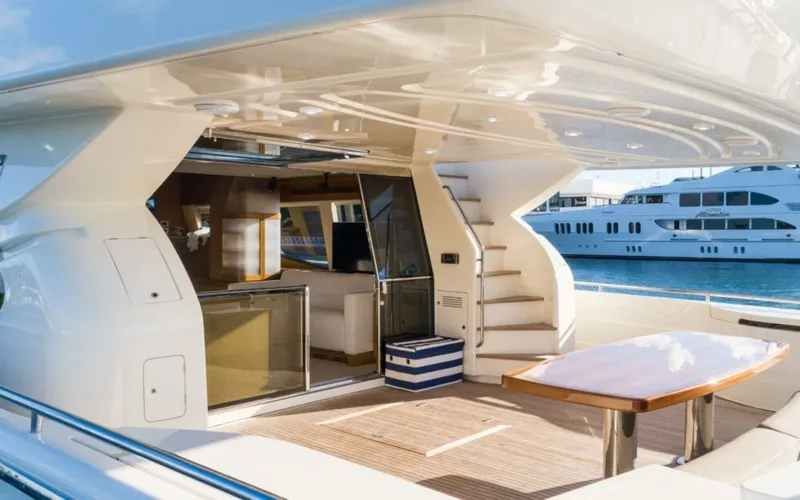 Slide: The Image of Ferretti 780 2007 - 8