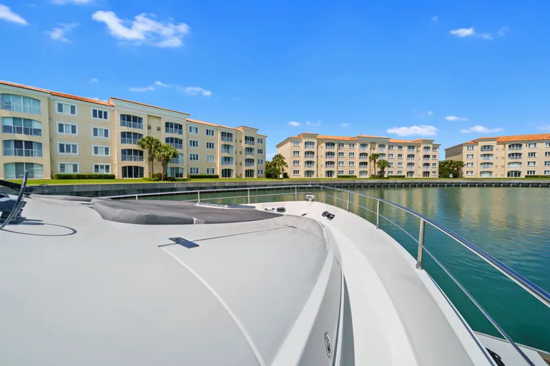 Slide: The Image of Marquis 65 Pilothouse 2006 - 10