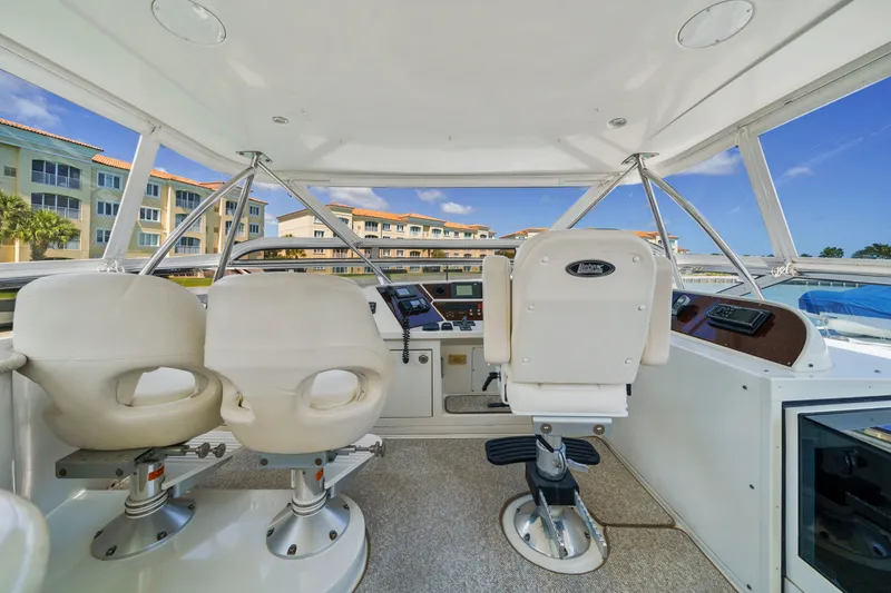 Slide: The Image of Marquis 65 Pilothouse 2006 - 13