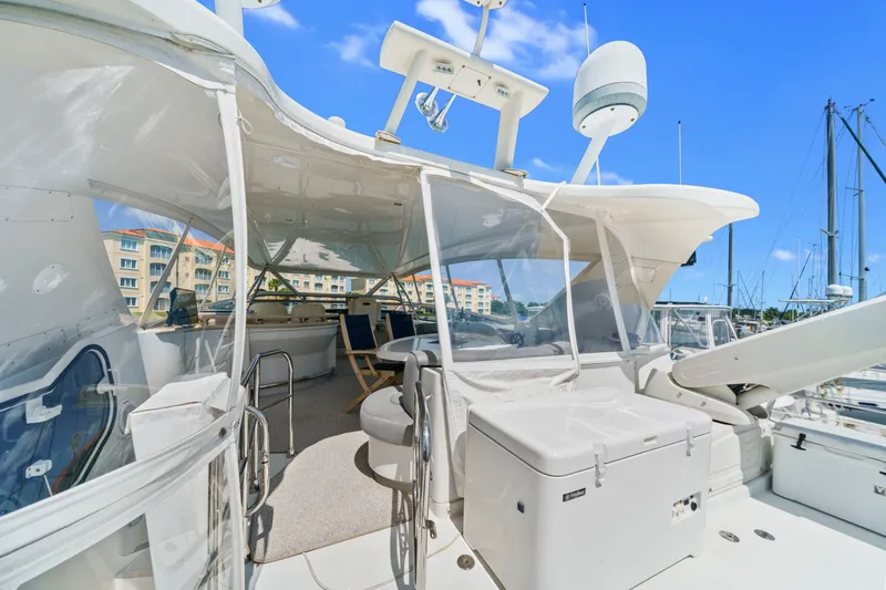 Slide: The Image of Marquis 65 Pilothouse 2006 - 17