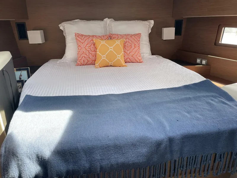 Slide: The Image of Beneteau OCEANIS 51.1 2024 - 12