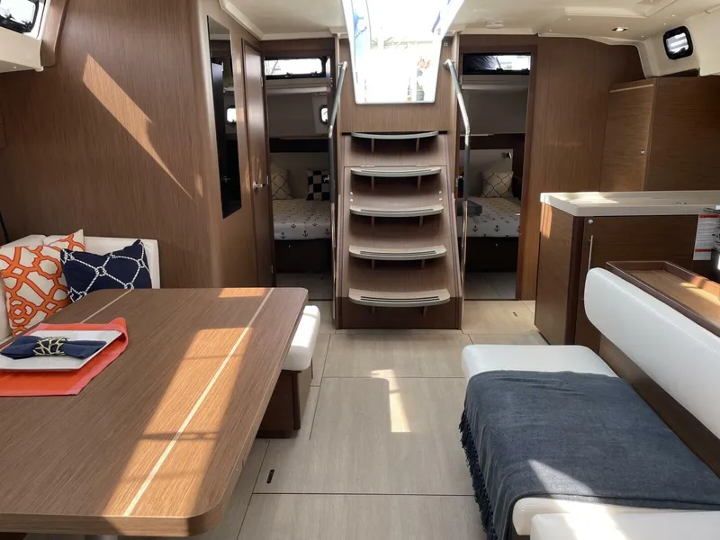 Slide: The Image of Beneteau OCEANIS 51.1 2024 - 7