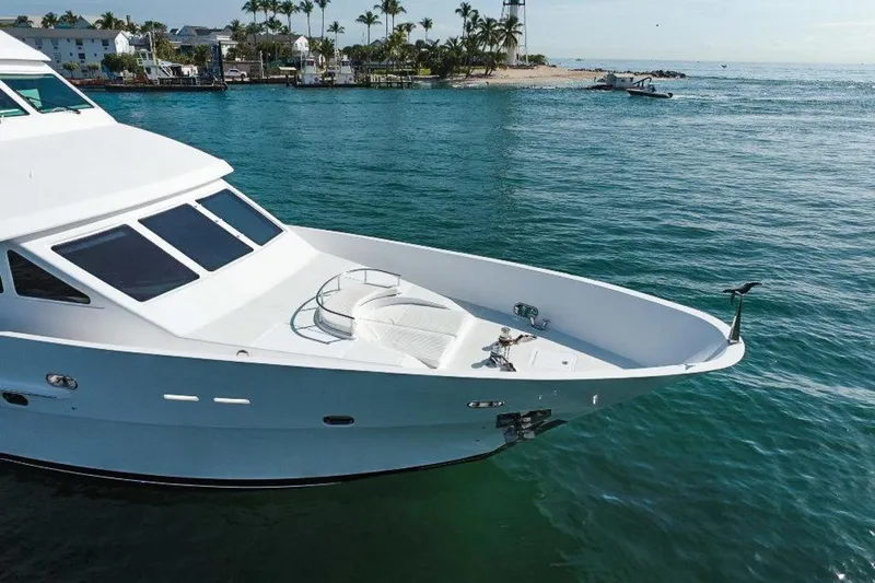 Slide: The Image of President 100 Motor Yacht 2002 - 2