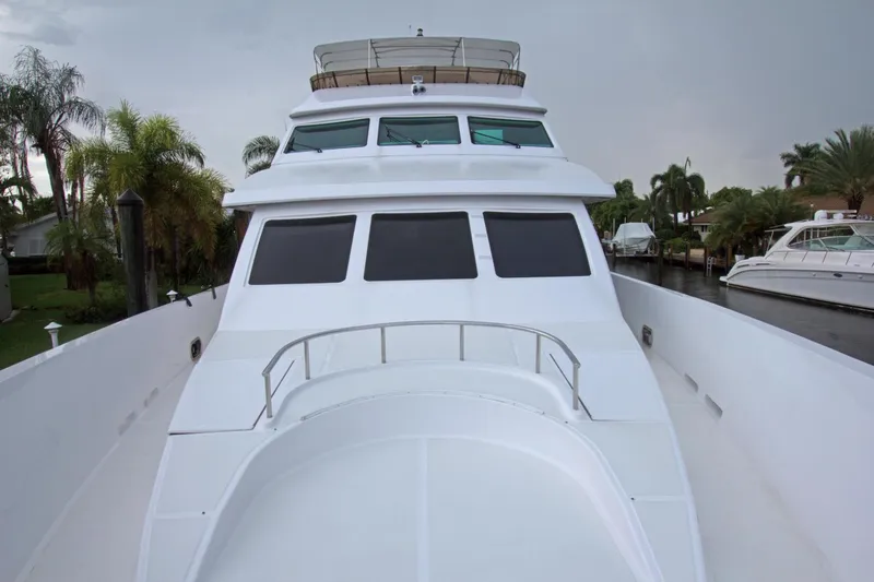 Slide: The Image of President 100 Motor Yacht 2002 - 24