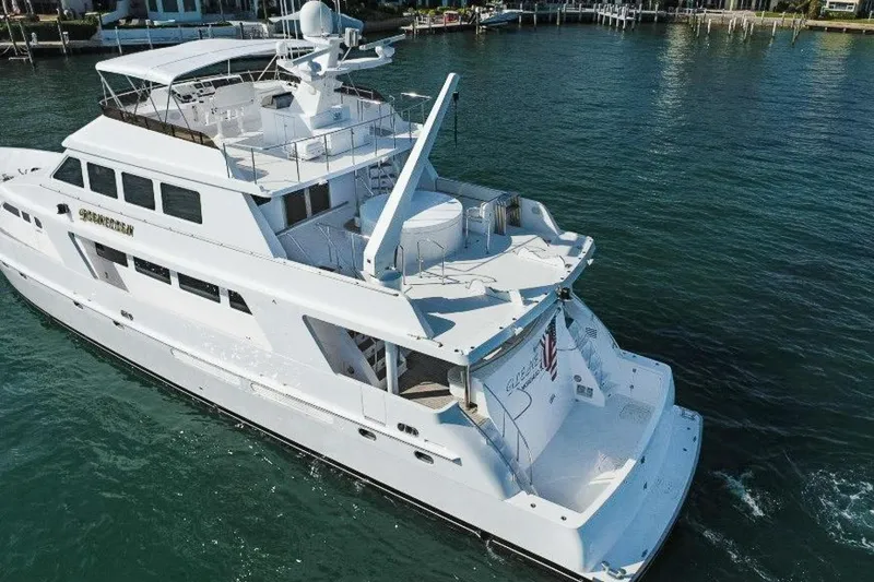 Slide: The Image of President 100 Motor Yacht 2002 - 3