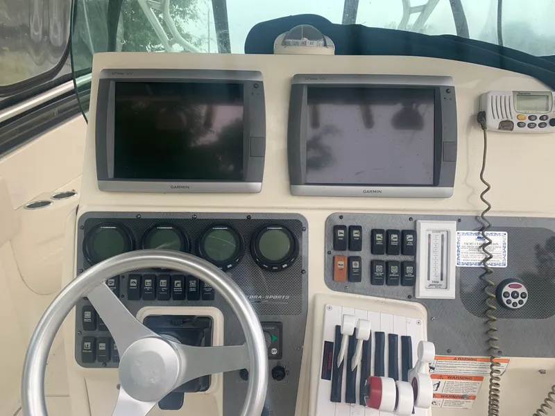 Slide: The Image of Hydra-Sports 3300 VX 2007 - 9