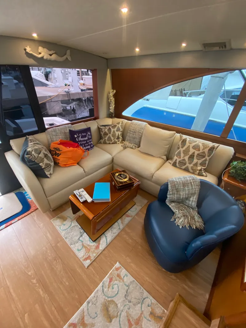 Slide: The Image of Ocean 52 Sportfish 2002 - 11