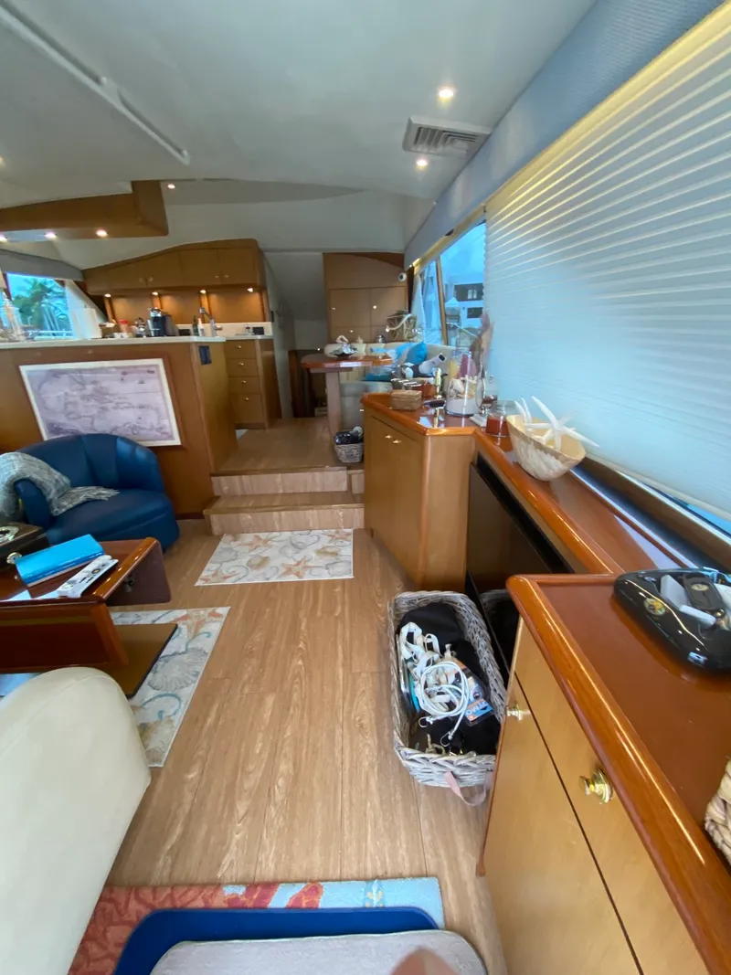Slide: The Image of Ocean 52 Sportfish 2002 - 9