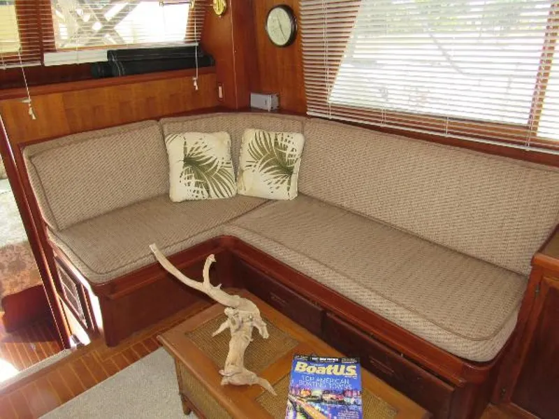 Slide: The Image of Offshore Yachtfisher CPMY 1987 - 3
