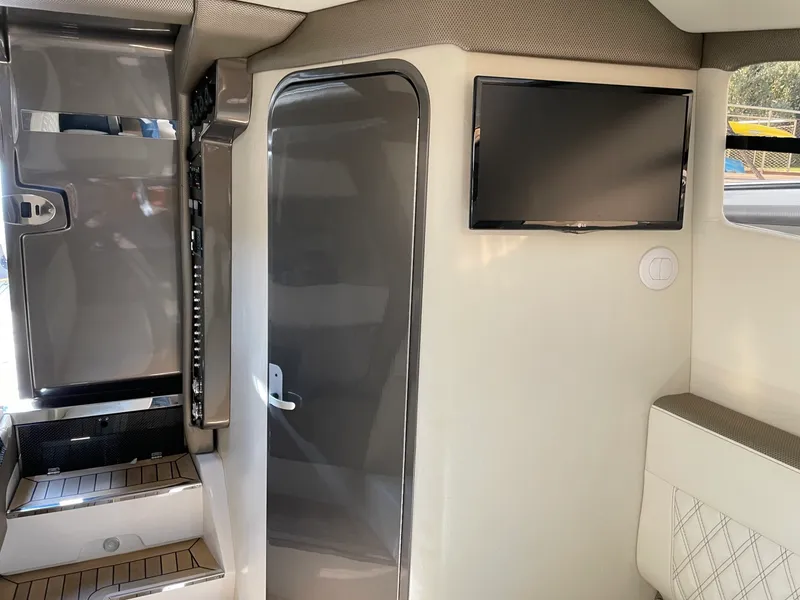 Slide: The Image of Nor-Tech 450 Sport 2017 - 11