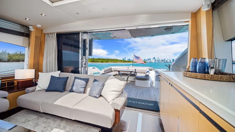 Slide: The Image of Sunseeker 80 Predator 2013 - 18