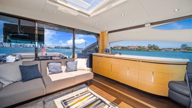 Slide: The Image of Sunseeker 80 Predator 2013 - 23