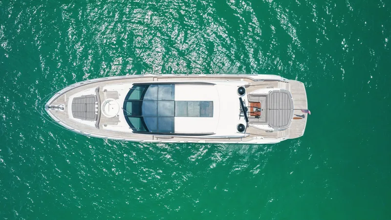 Slide: The Image of Sunseeker 80 Predator 2013 - 5