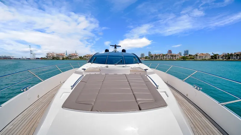 Slide: The Image of Sunseeker 80 Predator 2013 - 7