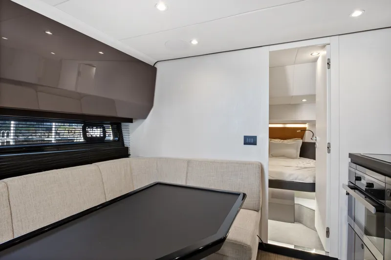 Slide: The Image of Azimut Azimut Verde 47 2022 - 23