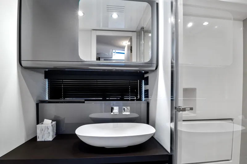 Slide: The Image of Azimut Azimut Verde 47 2022 - 26