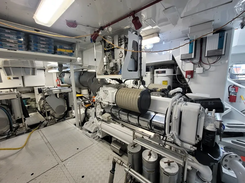 Slide: The Image of Oceanfast Motor Yacht 1989 - 63