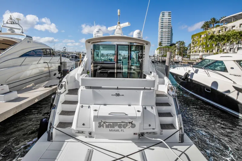 Slide: The Image of Cruisers Yachts 50 Cantius 2019 - 10