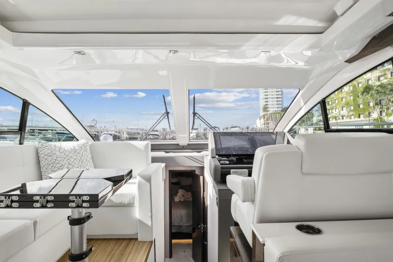 Slide: The Image of Cruisers Yachts 50 Cantius 2019 - 22