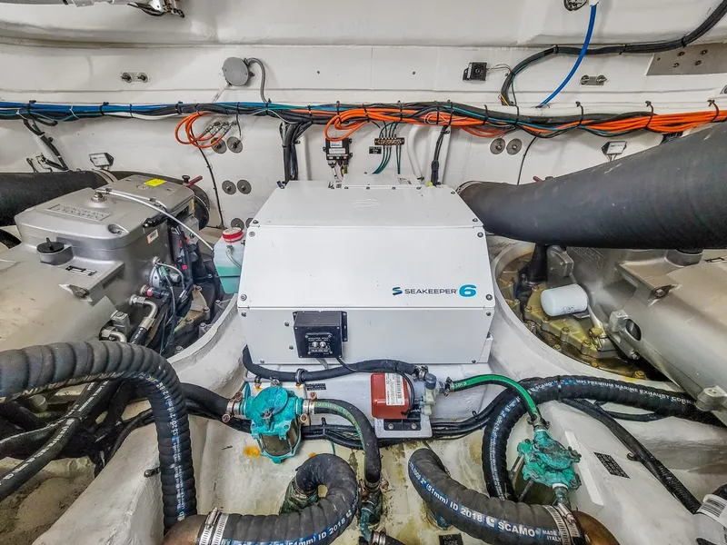 Slide: The Image of Cruisers Yachts 50 Cantius 2019 - 41
