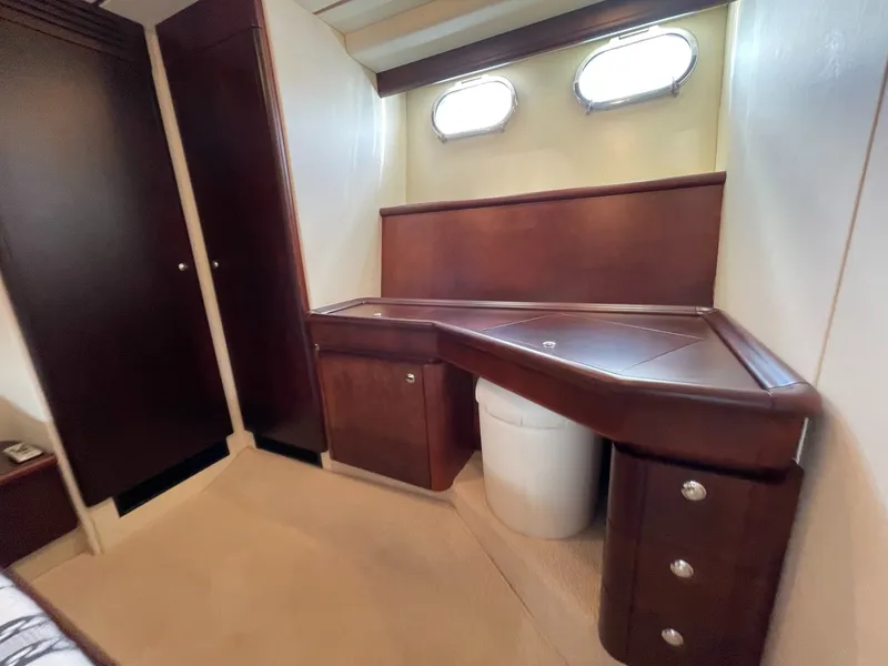 Slide: The Image of Ferretti 680 2001 - 21