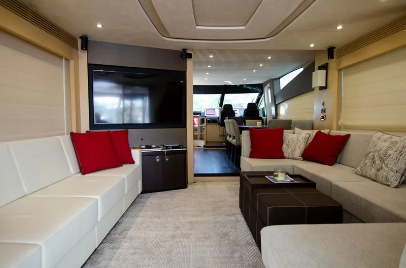 Slide: The Image of Sunseeker 75 Yacht 2018 - 7