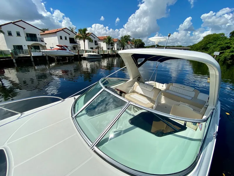 Slide: The Image of Sea Ray 310 Sundancer 2013 - 3