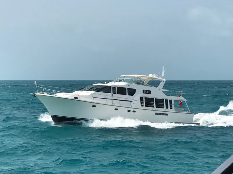The Image of Pacific Mariner 65 Motoryacht 2000 - 0