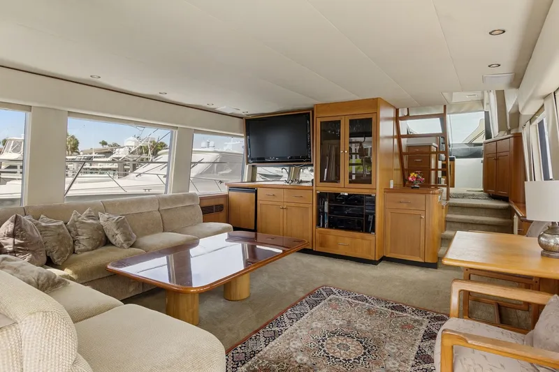 Slide: The Image of Pacific Mariner 65 Motoryacht 2000 - 18