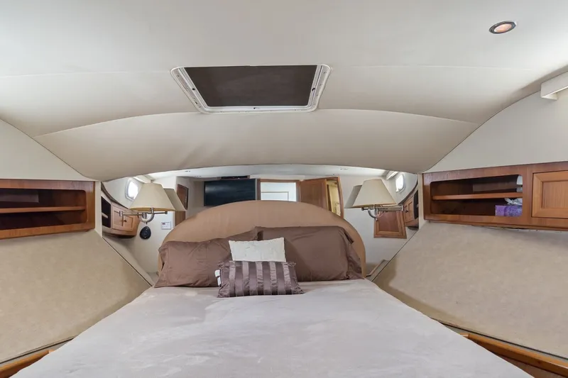Slide: The Image of Pacific Mariner 65 Motoryacht 2000 - 35