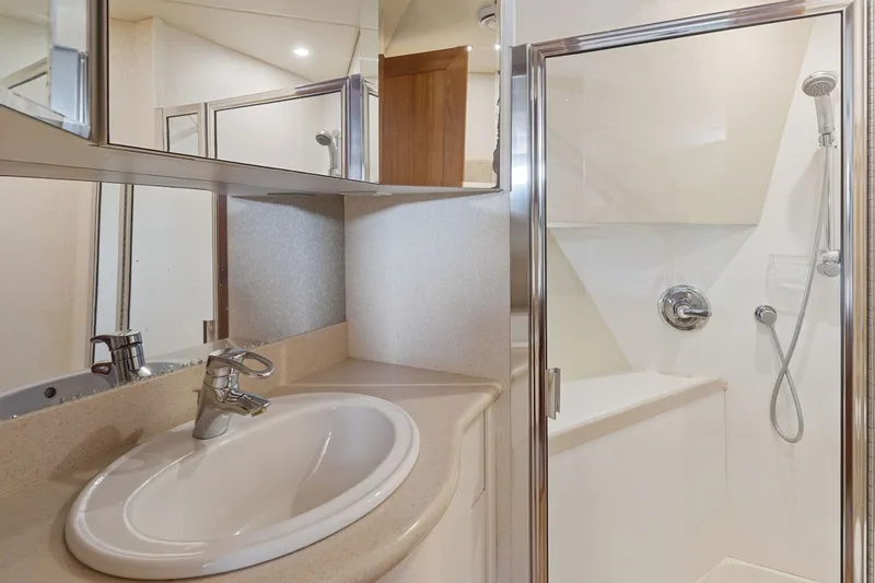 Slide: The Image of Pacific Mariner 65 Motoryacht 2000 - 37